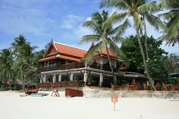 What Are the Challenges Faced by Tourists When Finding Rental Accommodations in the UK?